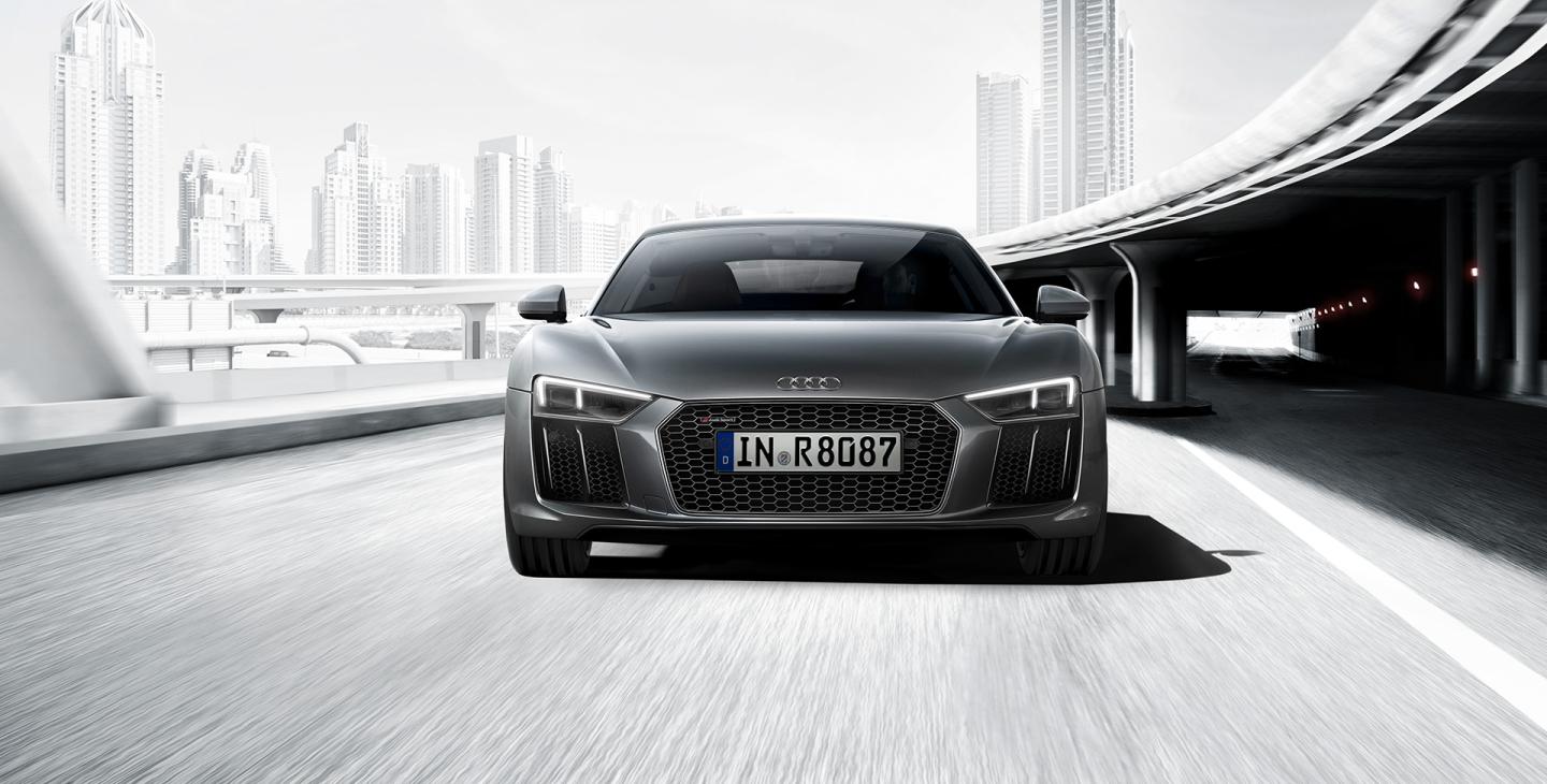 R8 headerfoto