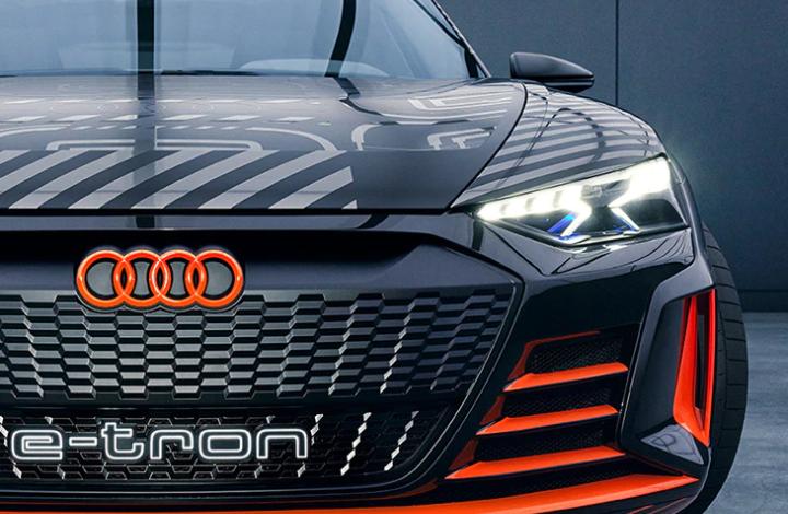 Audi e-tron GT concept front
