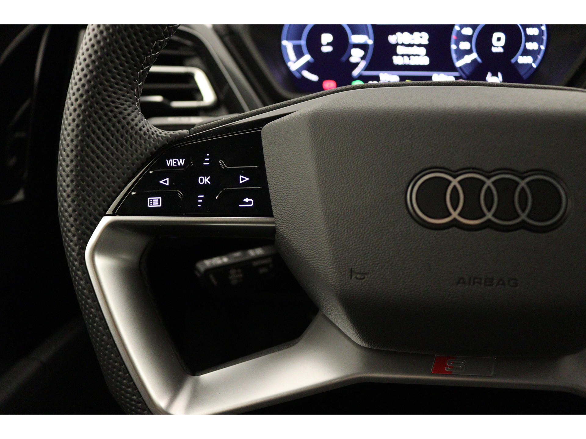 Audi - Q4 e-tron 35 S edition 52 kWh - 2022