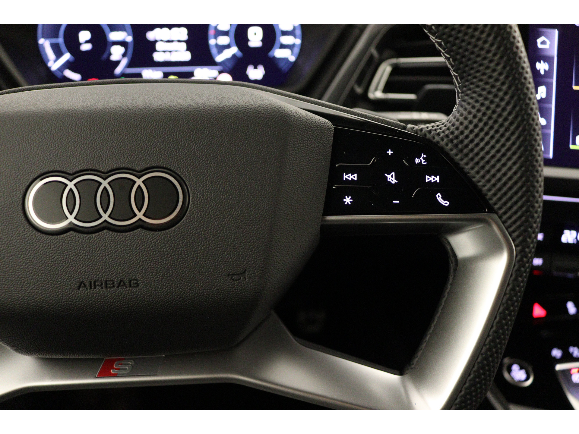 Audi - Q4 e-tron 35 S edition 52 kWh - 2022
