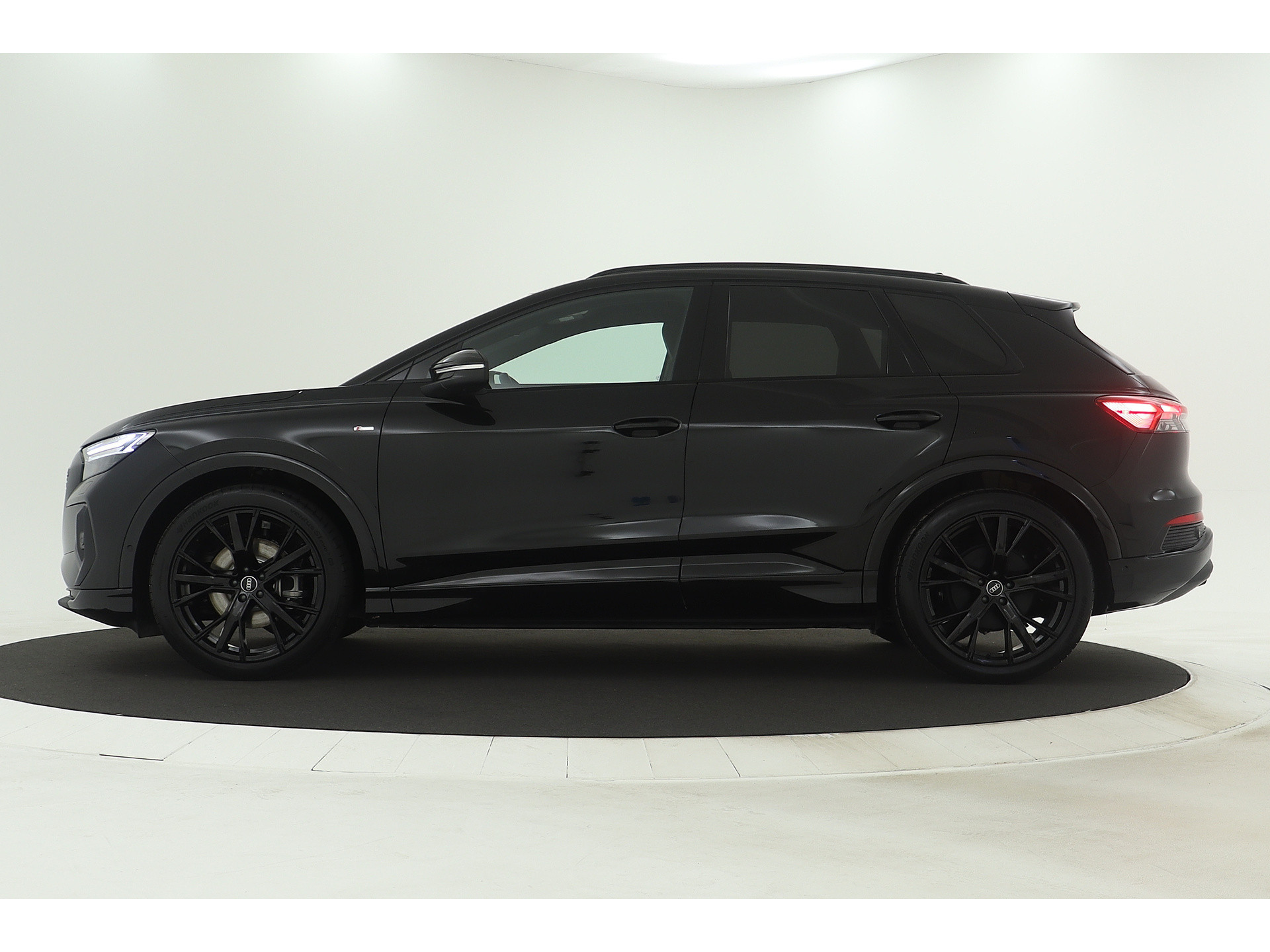 Audi - Q4 e-tron 35 S edition 52 kWh - 2022