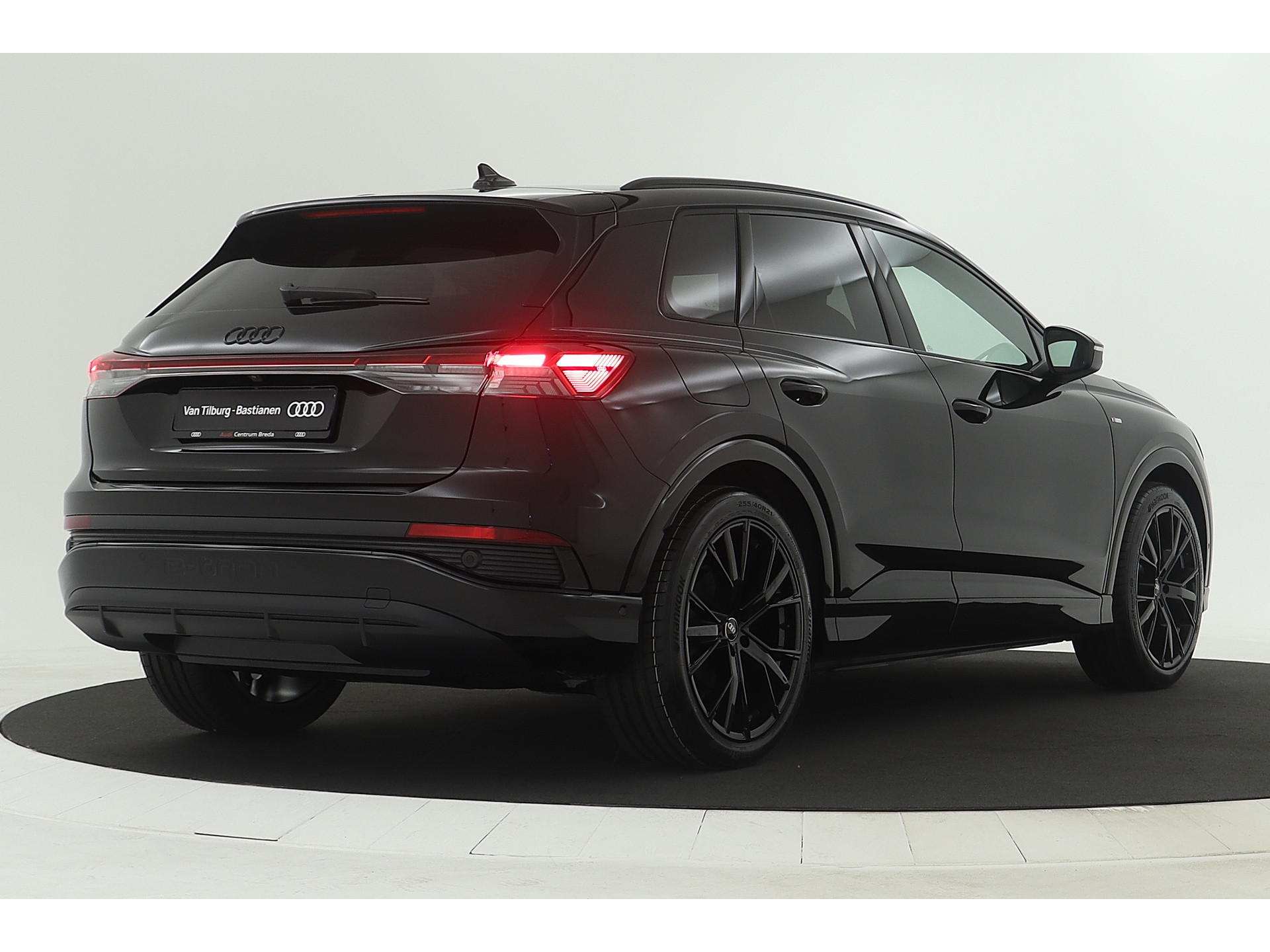 Audi - Q4 e-tron 35 S edition 52 kWh - 2022