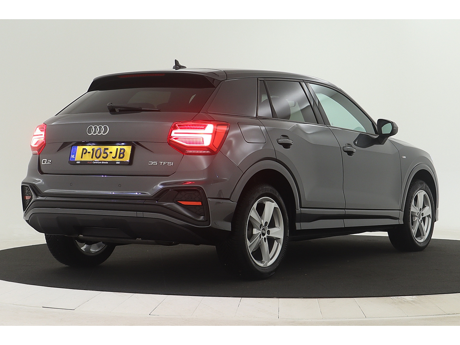Audi - Q2 35 TFSI S Edition - 2022