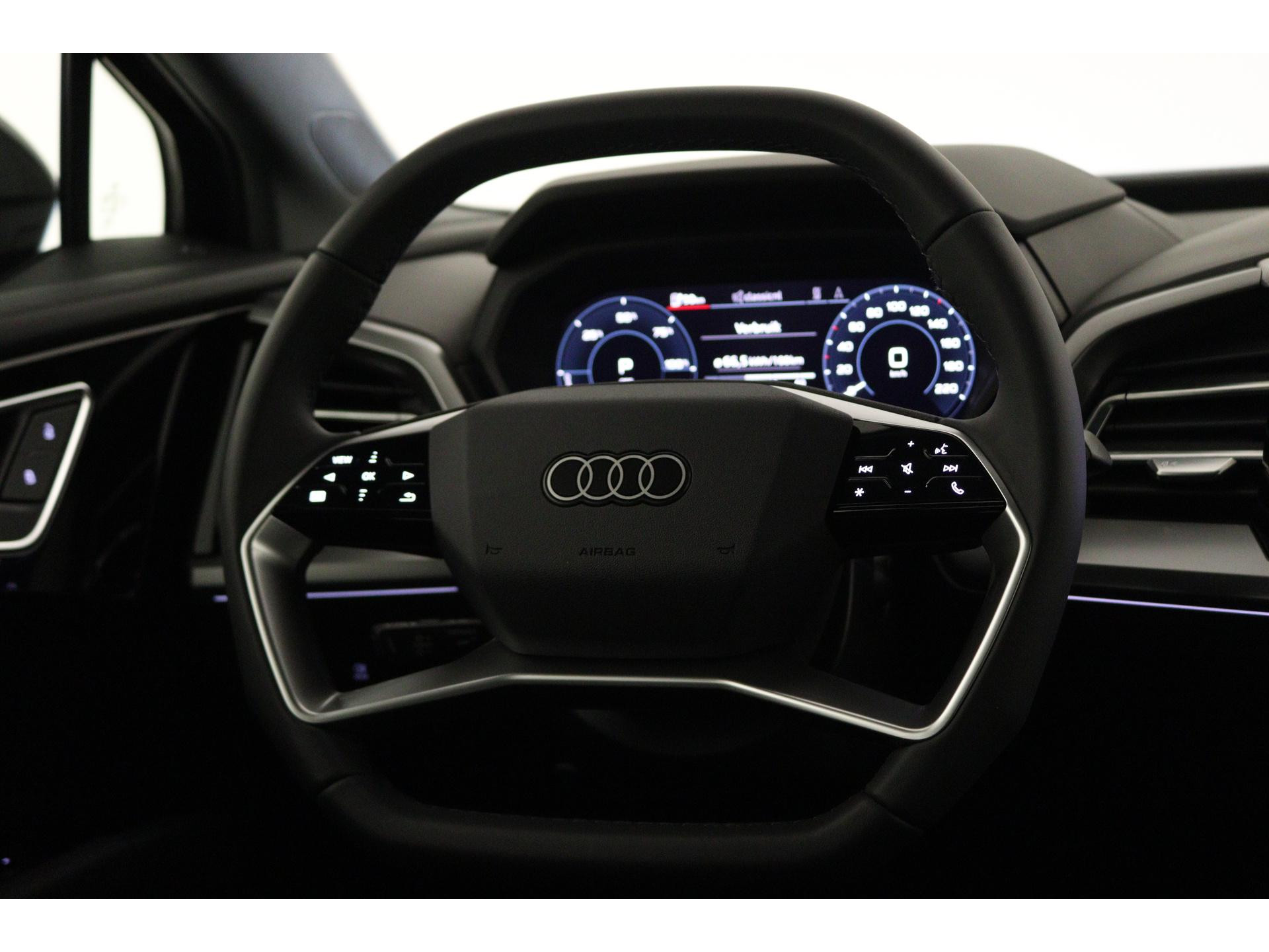 Audi - Q4 e-tron Q4 35 e-tron 170 1AT Advanced edition - 2023