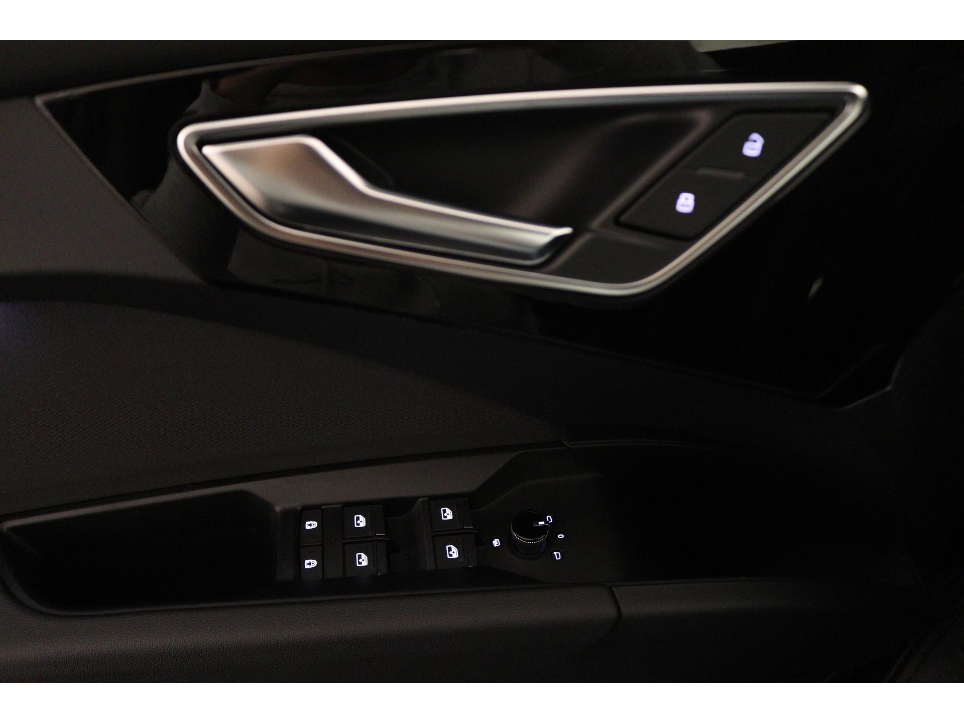 Audi - Q4 e-tron Q4 35 e-tron 170 1AT Advanced edition - 2023