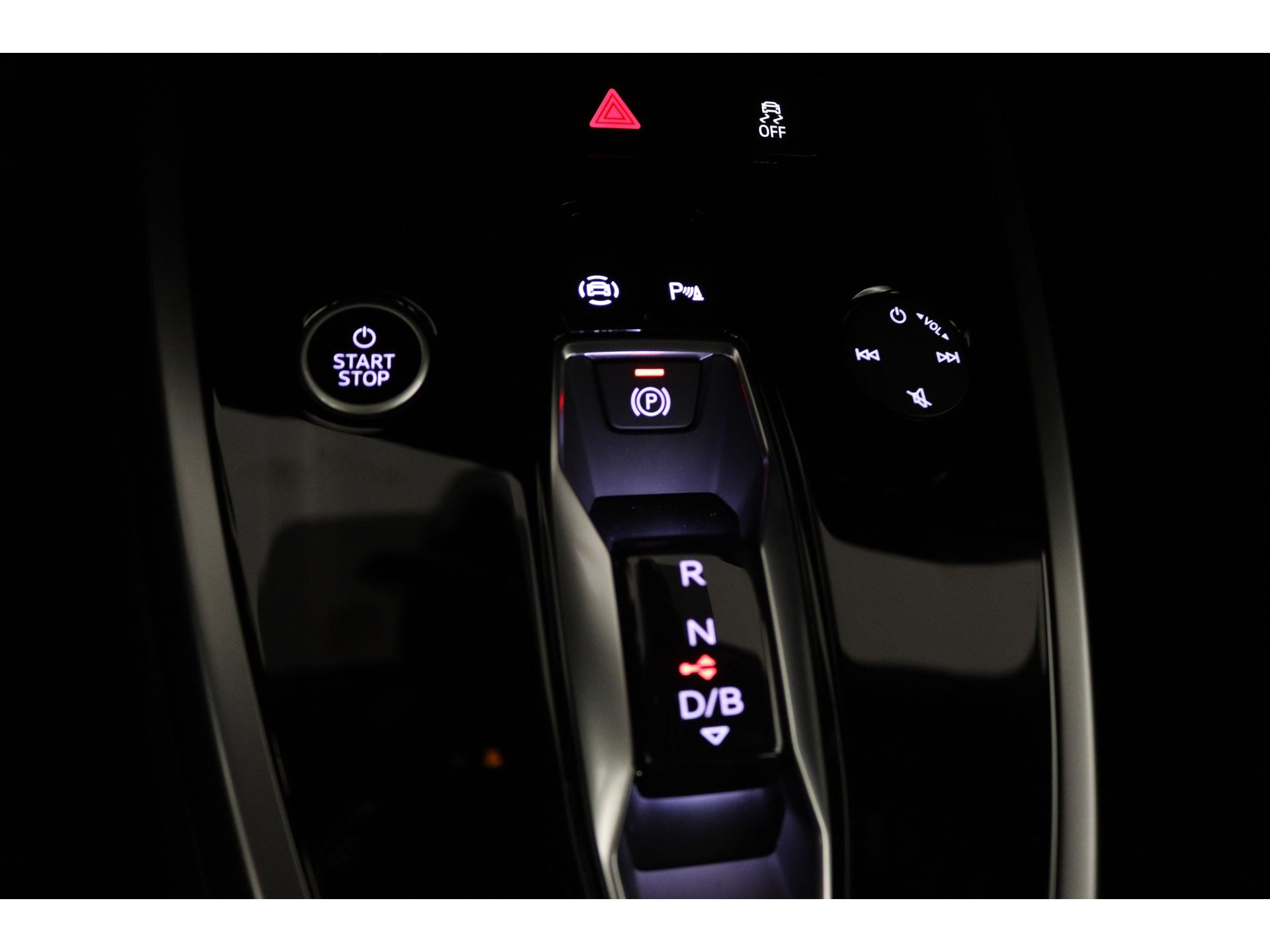 Audi - Q4 e-tron Q4 35 e-tron 170 1AT Advanced edition - 2023