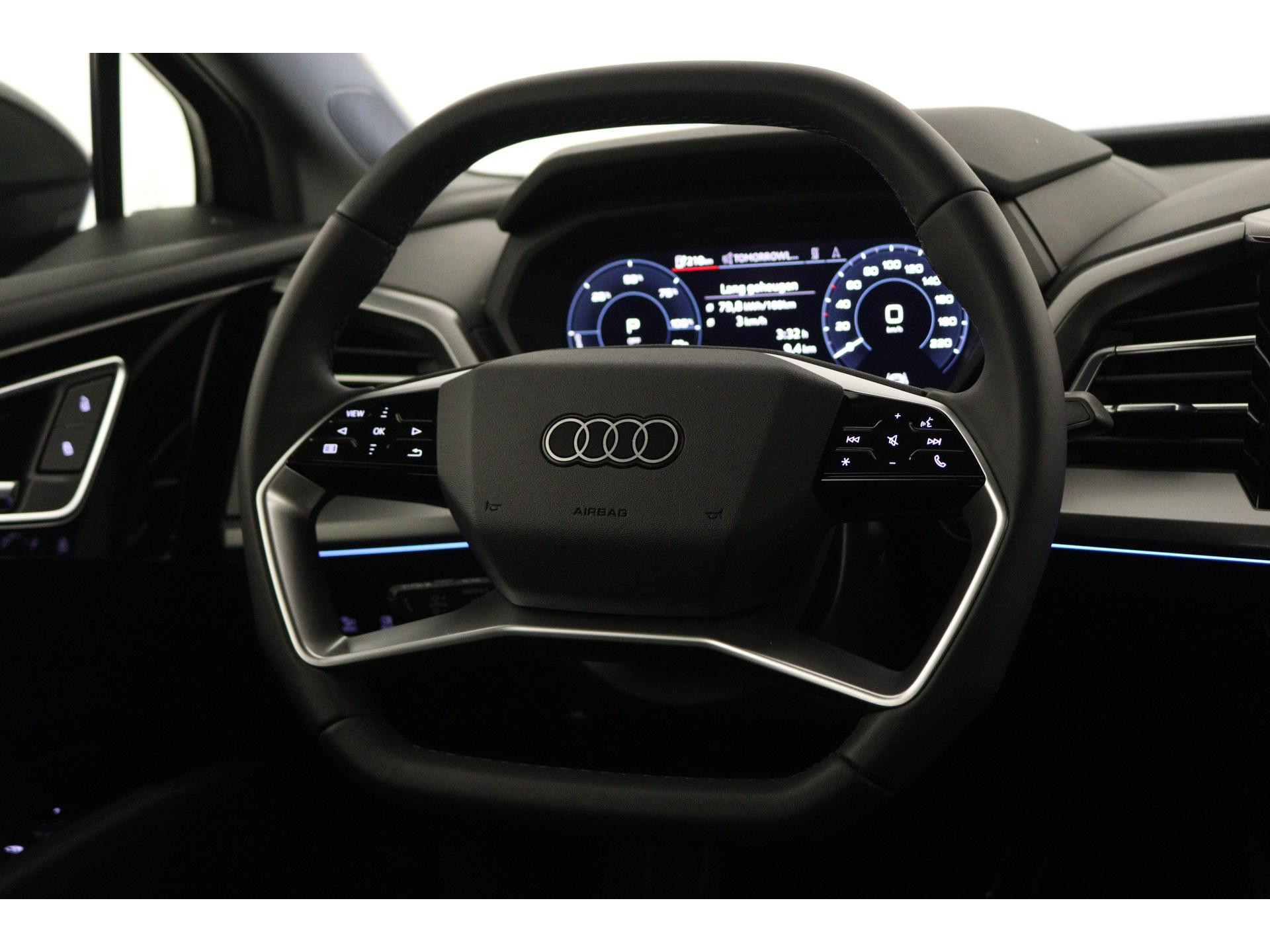 Audi - Q4 e-tron Q4 40 e-tron 204 1AT Advanced edition - 2022
