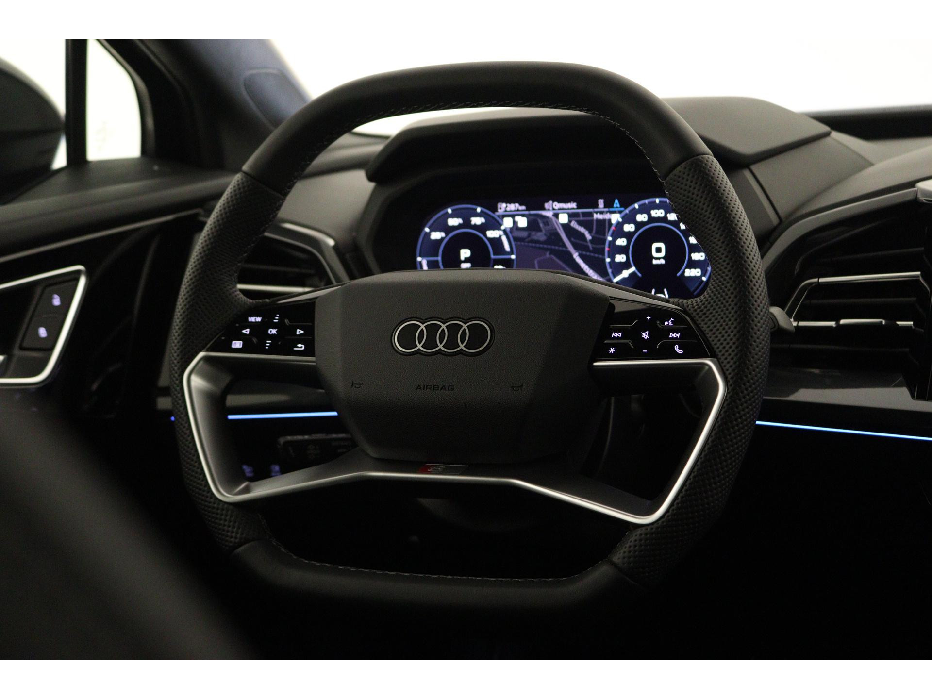 Audi - Q4 e-tron Q4 50 e-tron quattro 299 1AT S edition - 2023