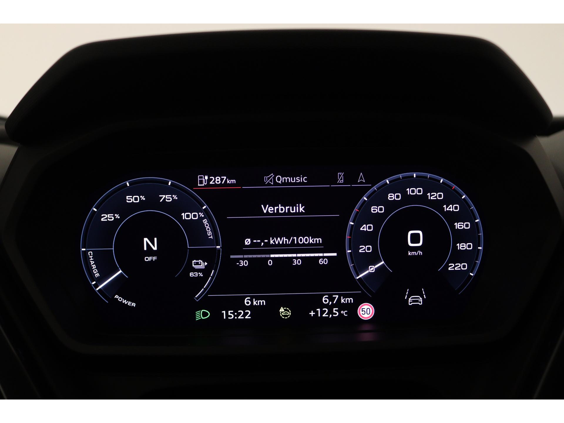 Audi - Q4 e-tron Q4 50 e-tron quattro 299 1AT S edition - 2023