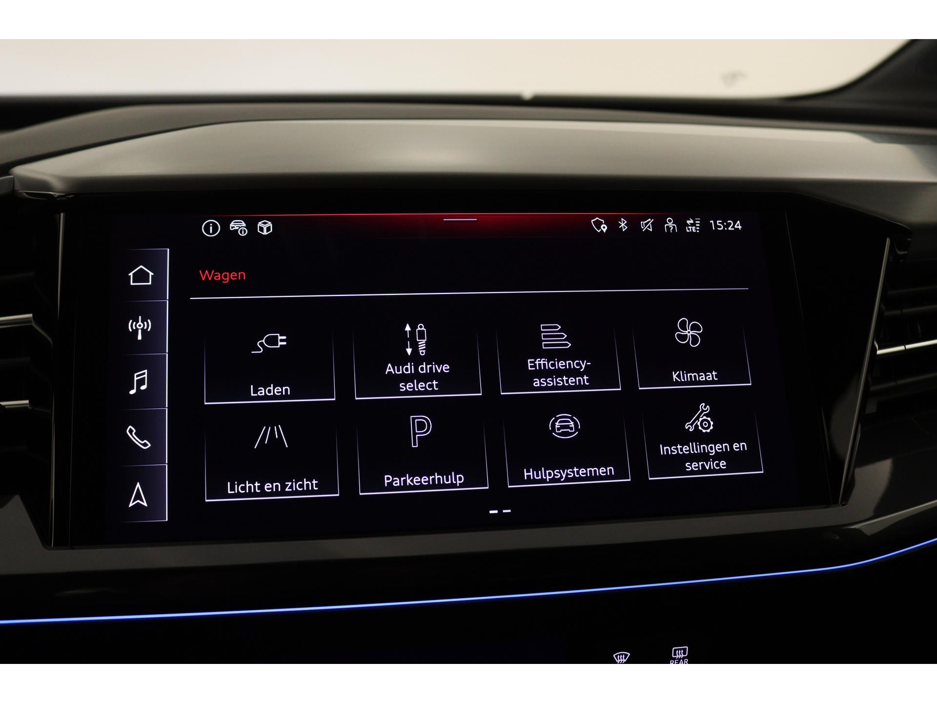 Audi - Q4 e-tron Q4 50 e-tron quattro 299 1AT S edition - 2023