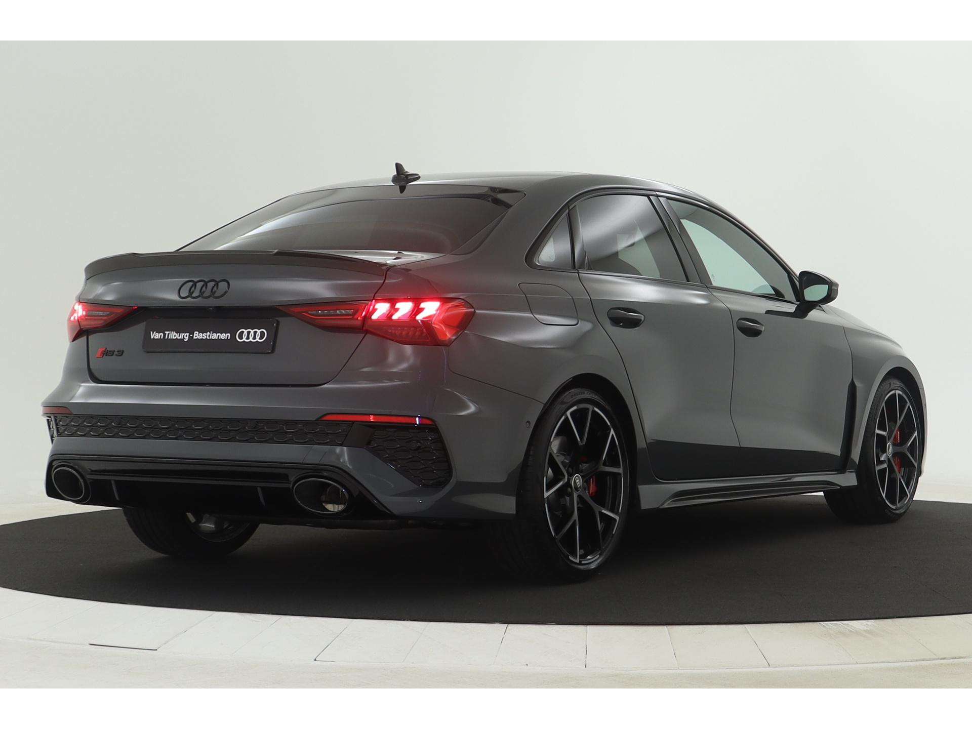 Audi - RS 3 Limousine 400 S tronic - 2023
