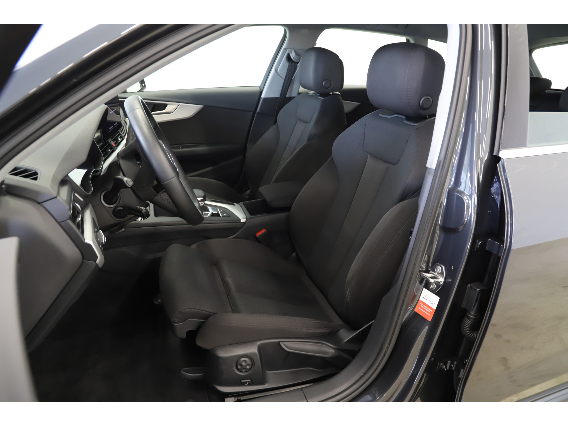 Audi - A4 Avant 40 190pk TFSI Sport - 2020