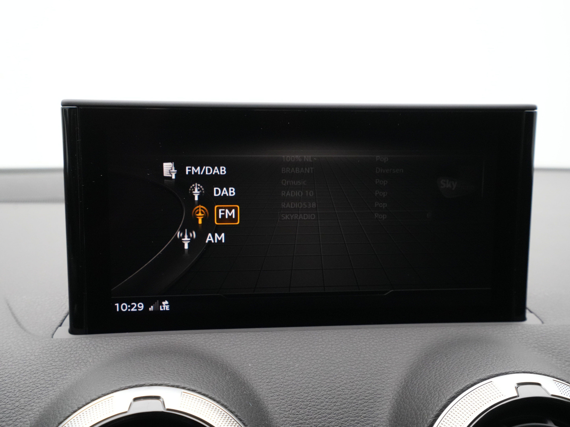 Audi - Q2 35 TFSI 150 S tronic S edition - 2023