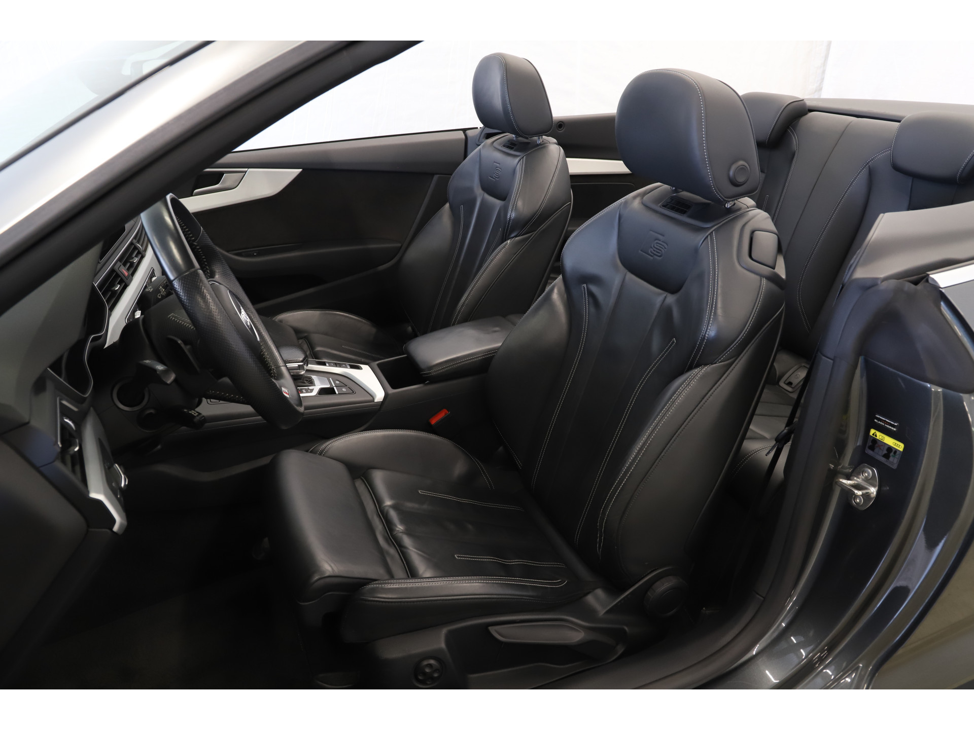Audi - A5 Cabriolet 2.0 TFSI 190 pk MHEV Sport S-Line Edition - 2018