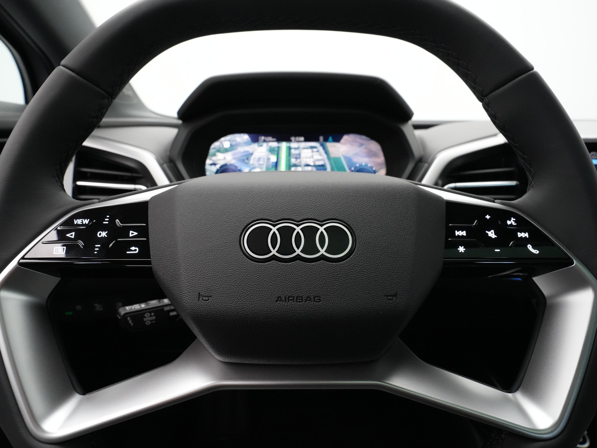 Audi - Q4 Sportback e-tron Q4 Sportback 45 e-tron 286 1AT Advanced edition - 2024