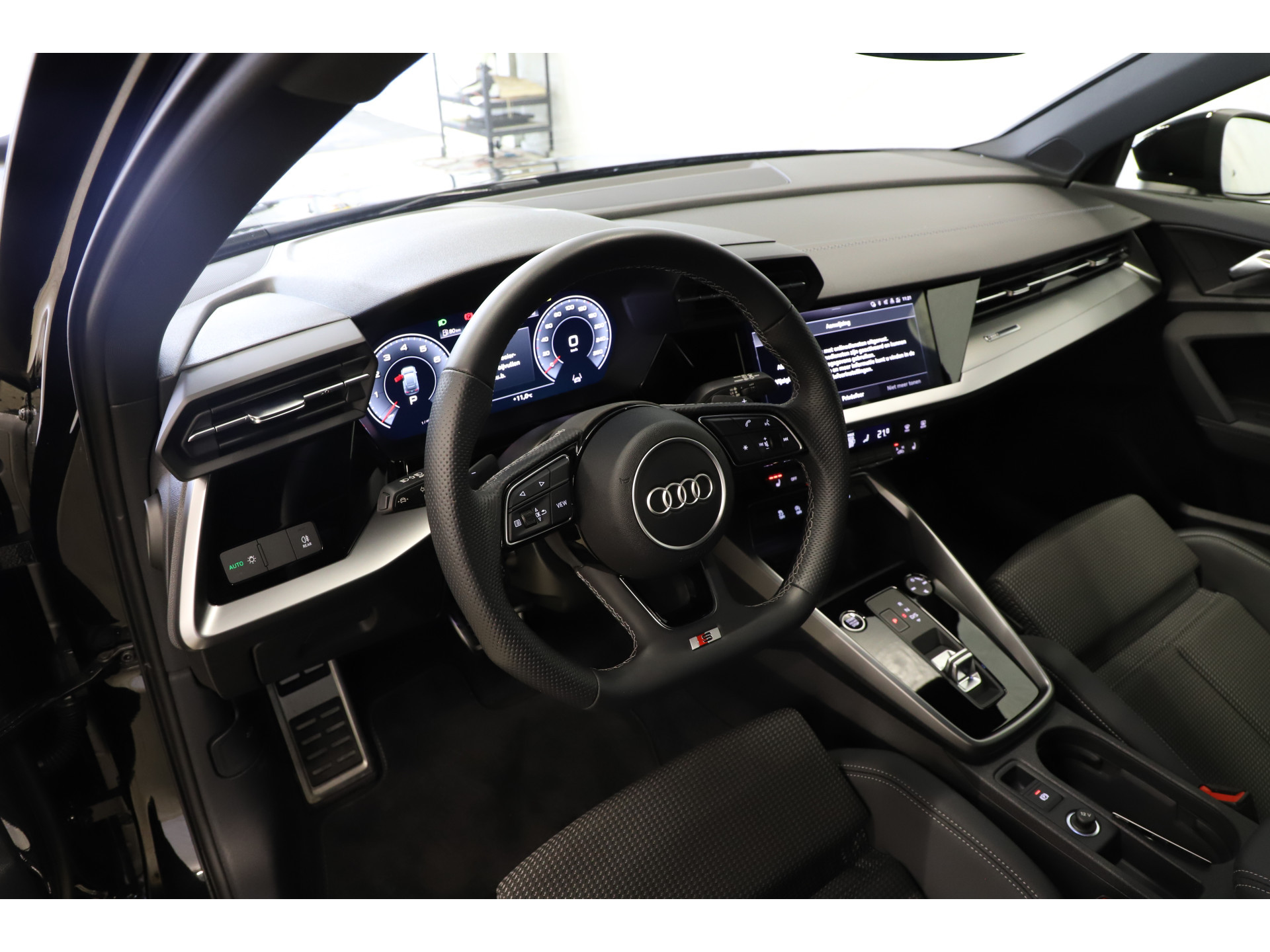 Audi - A3 Sportback 30 TFSI 81 kW / 110 pk - 2023
