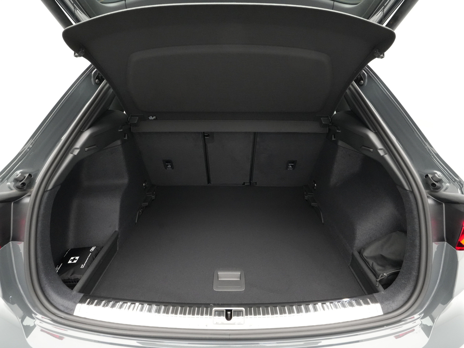 Audi - Q3 Advanced edition - 2025