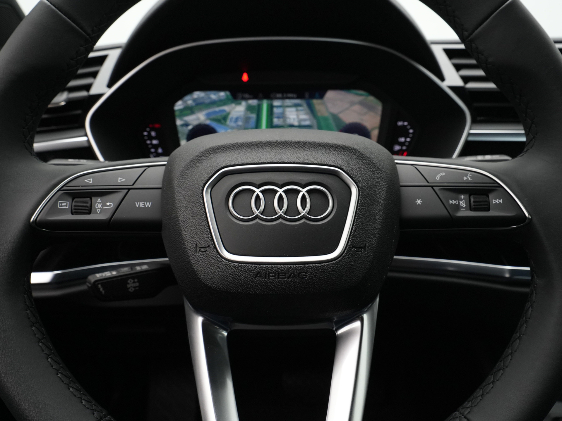 Audi - Q3 Advanced edition - 2025