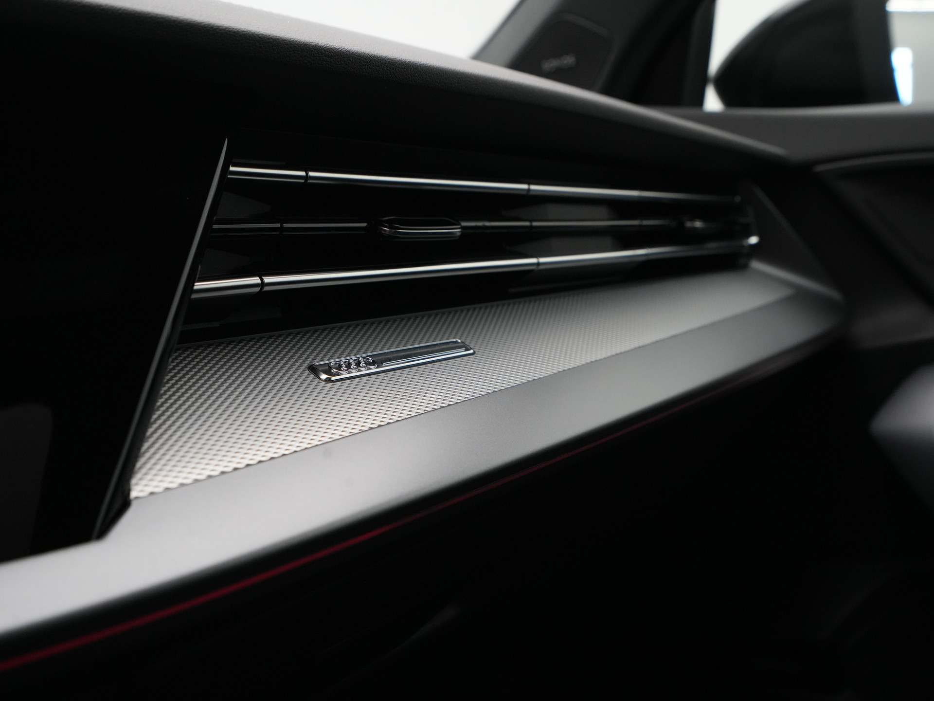 Audi - A3 Sportback S edition - 2025