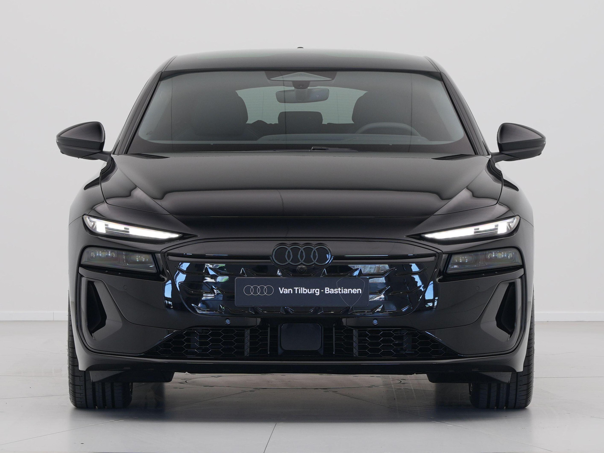 Audi - A6 Avant e-tron 367 1AT S edition - 2024