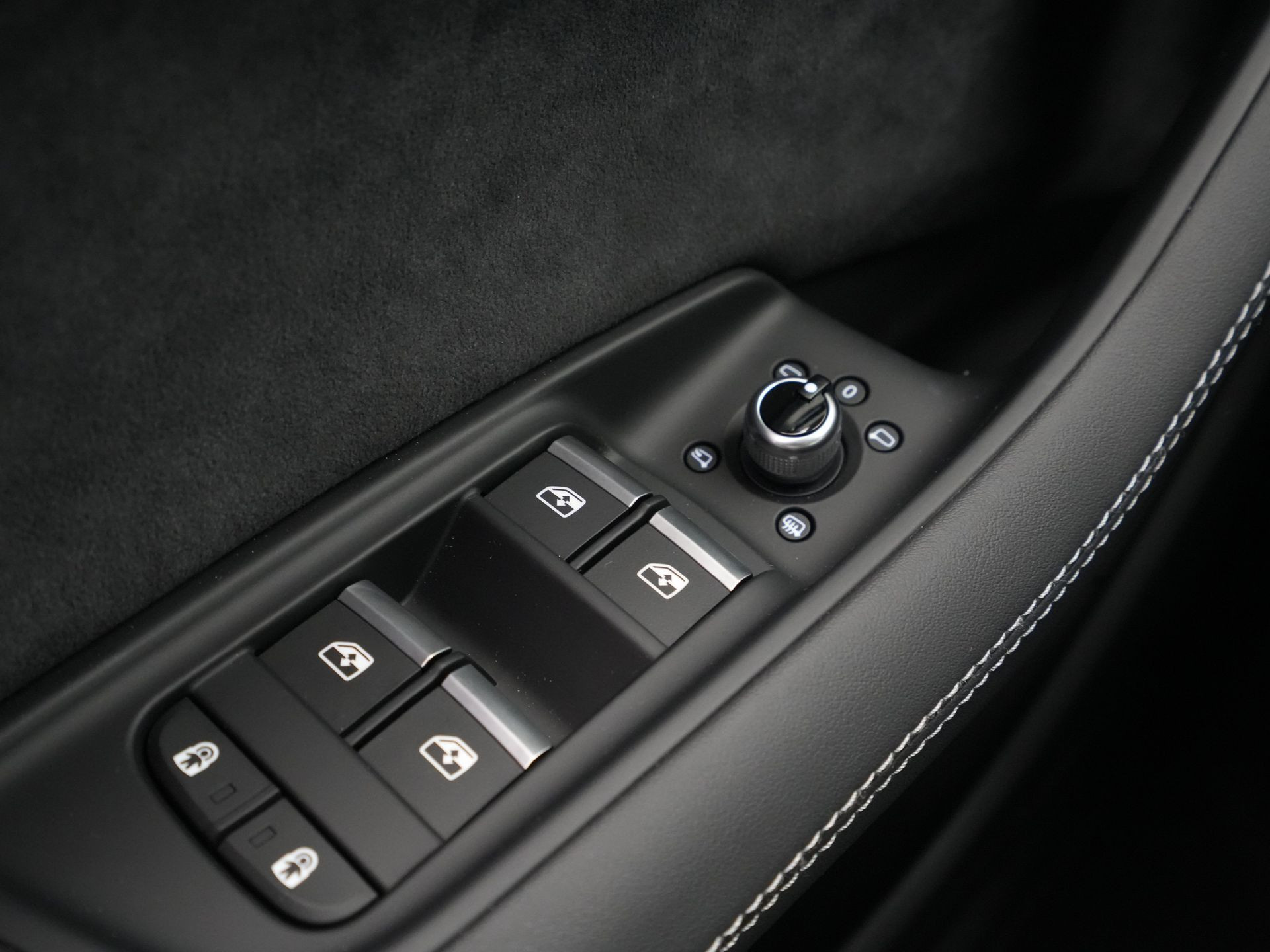 Audi - Q7 55 TFSI e quattro Pro Line S - 2025