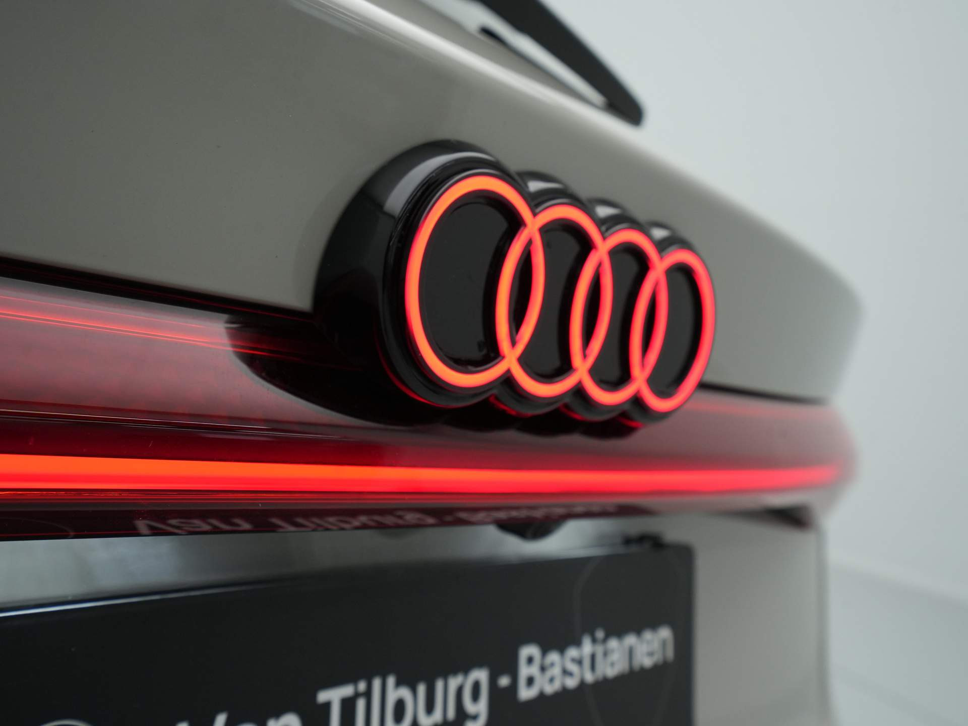 Audi - A6 Avant e-tron S edition performance 100 kWh - 2025