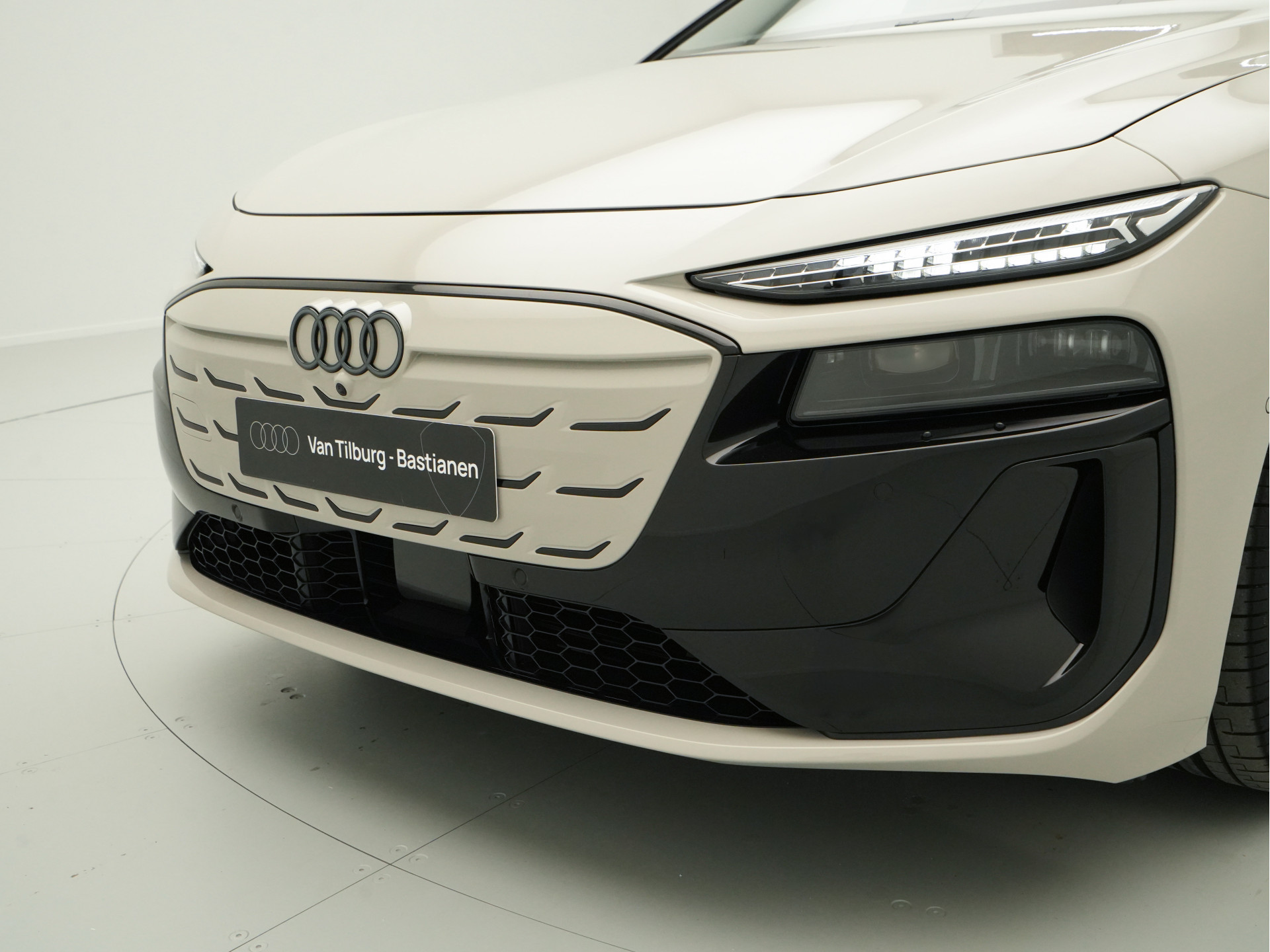 Audi - A6 Avant e-tron S edition performance 100 kWh - 2025
