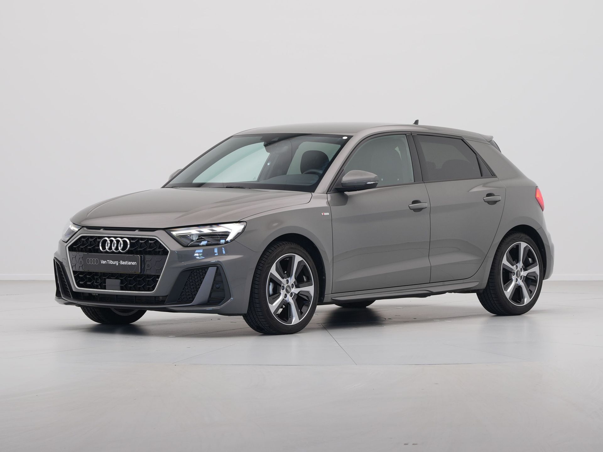 Audi - A1 Sportback 25 TFSI S Line edition - 2024