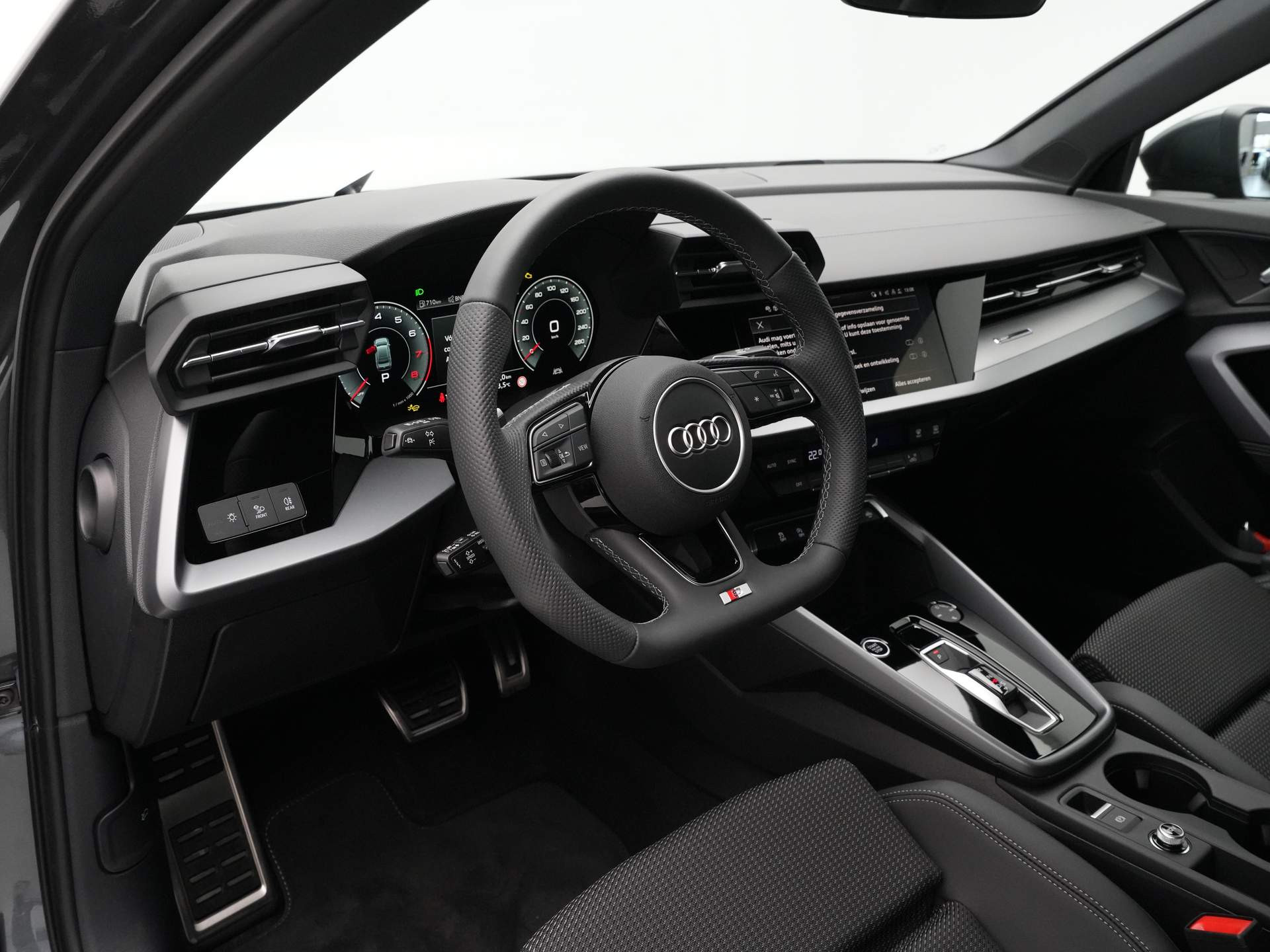 Audi - A3 Limousine 30 TFSI 115pk S-line edition - 2024