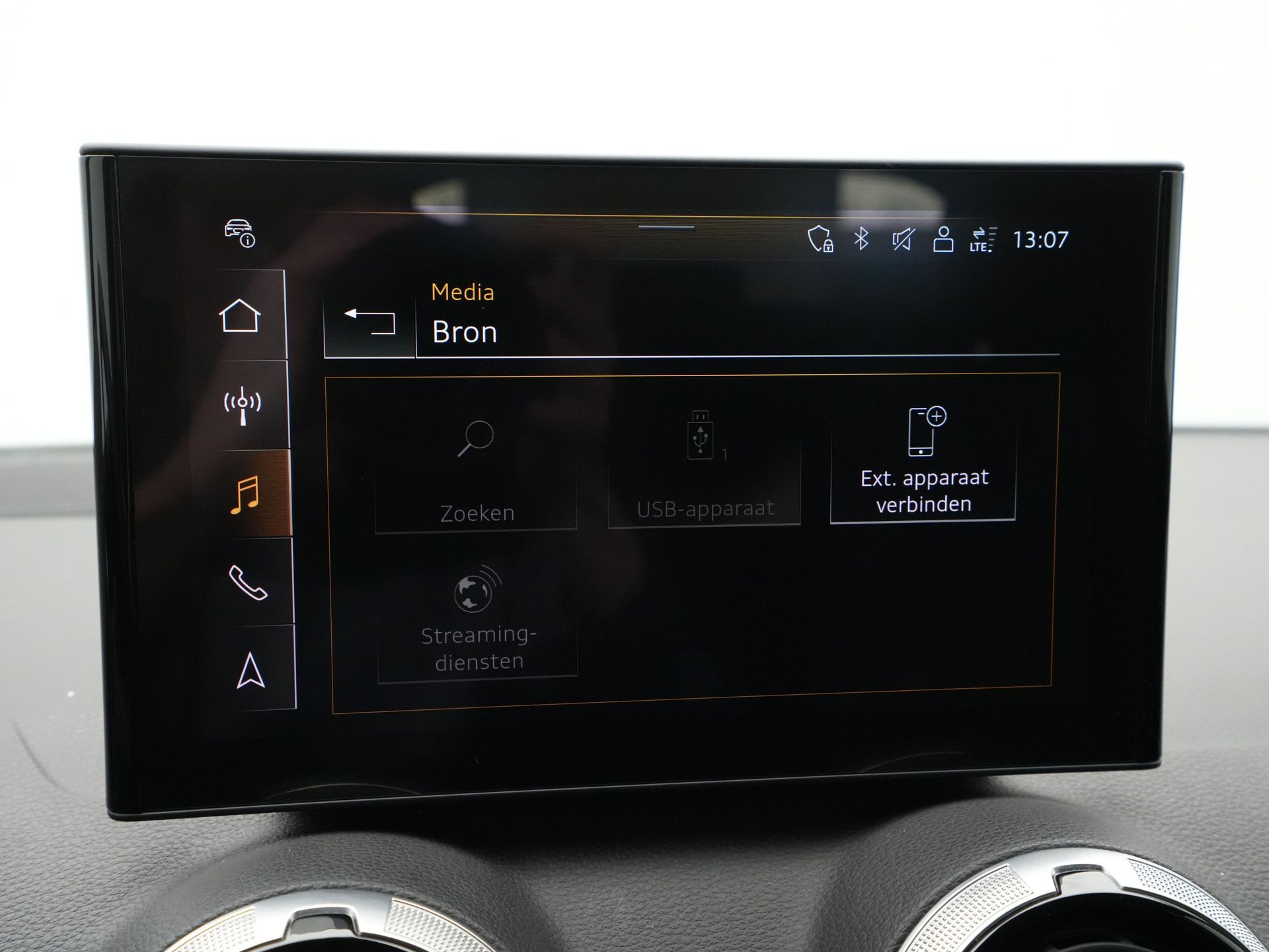 Audi - Q2 35 150 pk TFSI S Edition - 2024