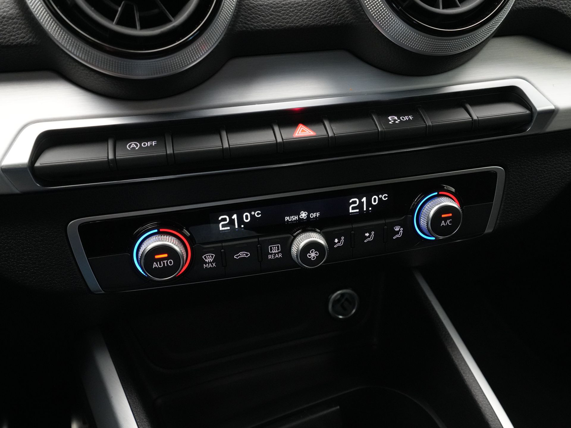 Audi - Q2 35 150 pk TFSI S Edition - 2024