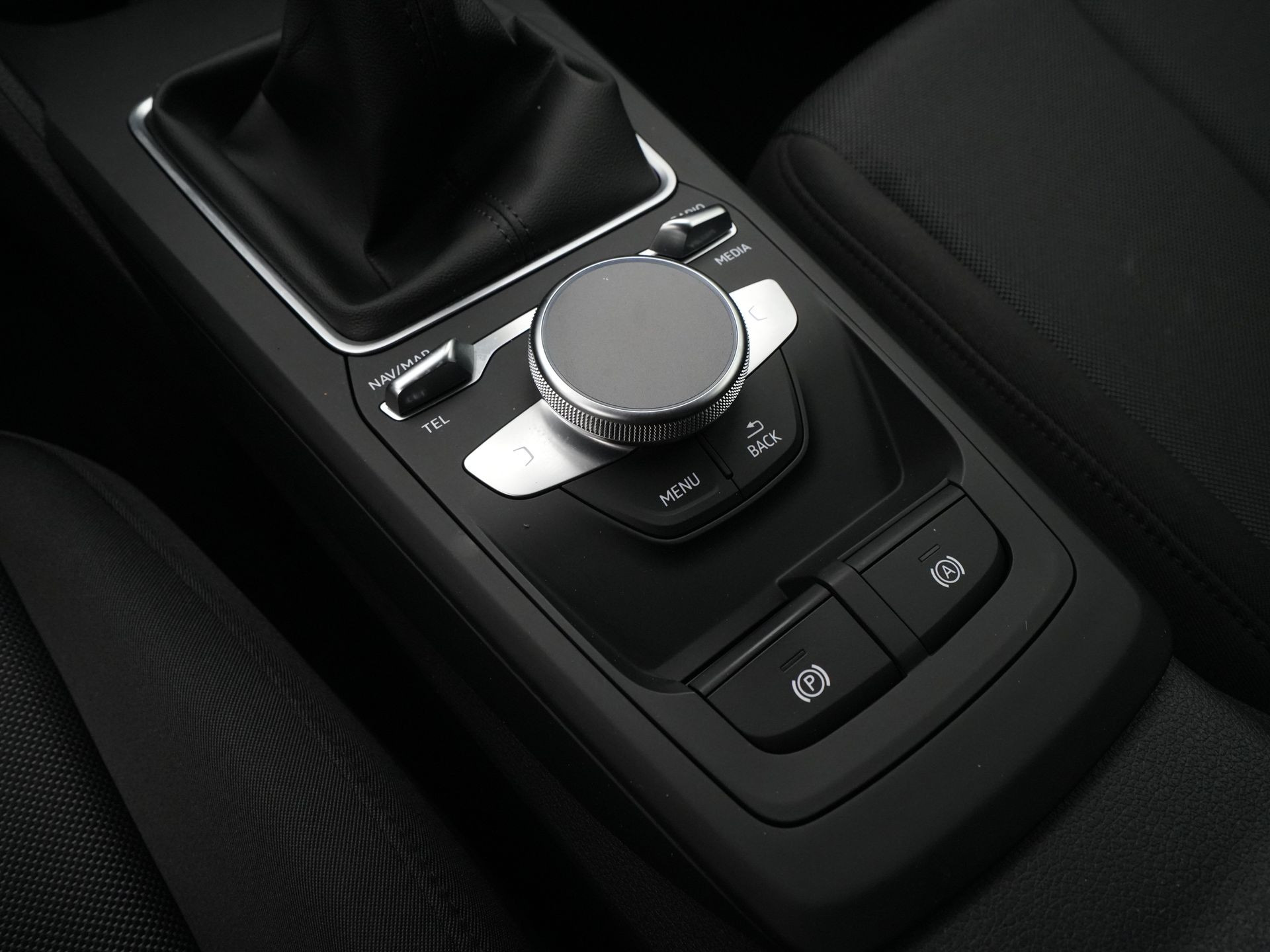 Audi - Q2 30 TFSI 115 pk Advanced edition - 2022