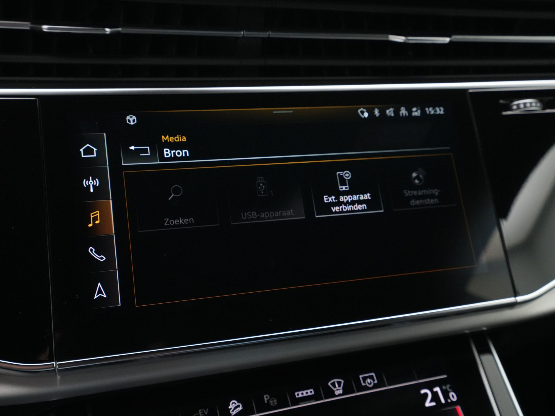 Audi - Q8 55 TFSI e 380pk quattro Pro Line S-Line - 2022