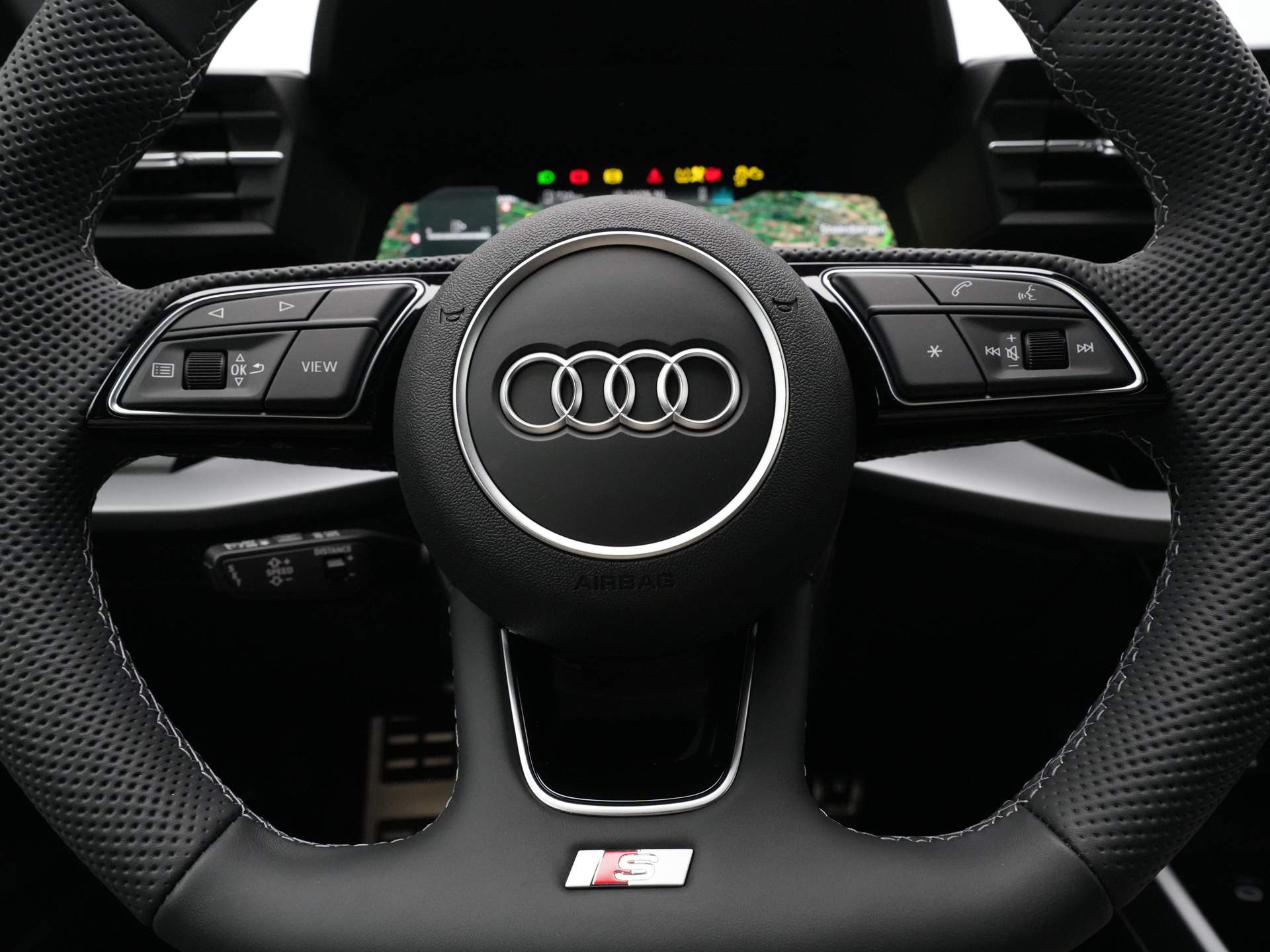 Audi - A3 Limousine 30 TFSI 115pk S Line edition - 2024