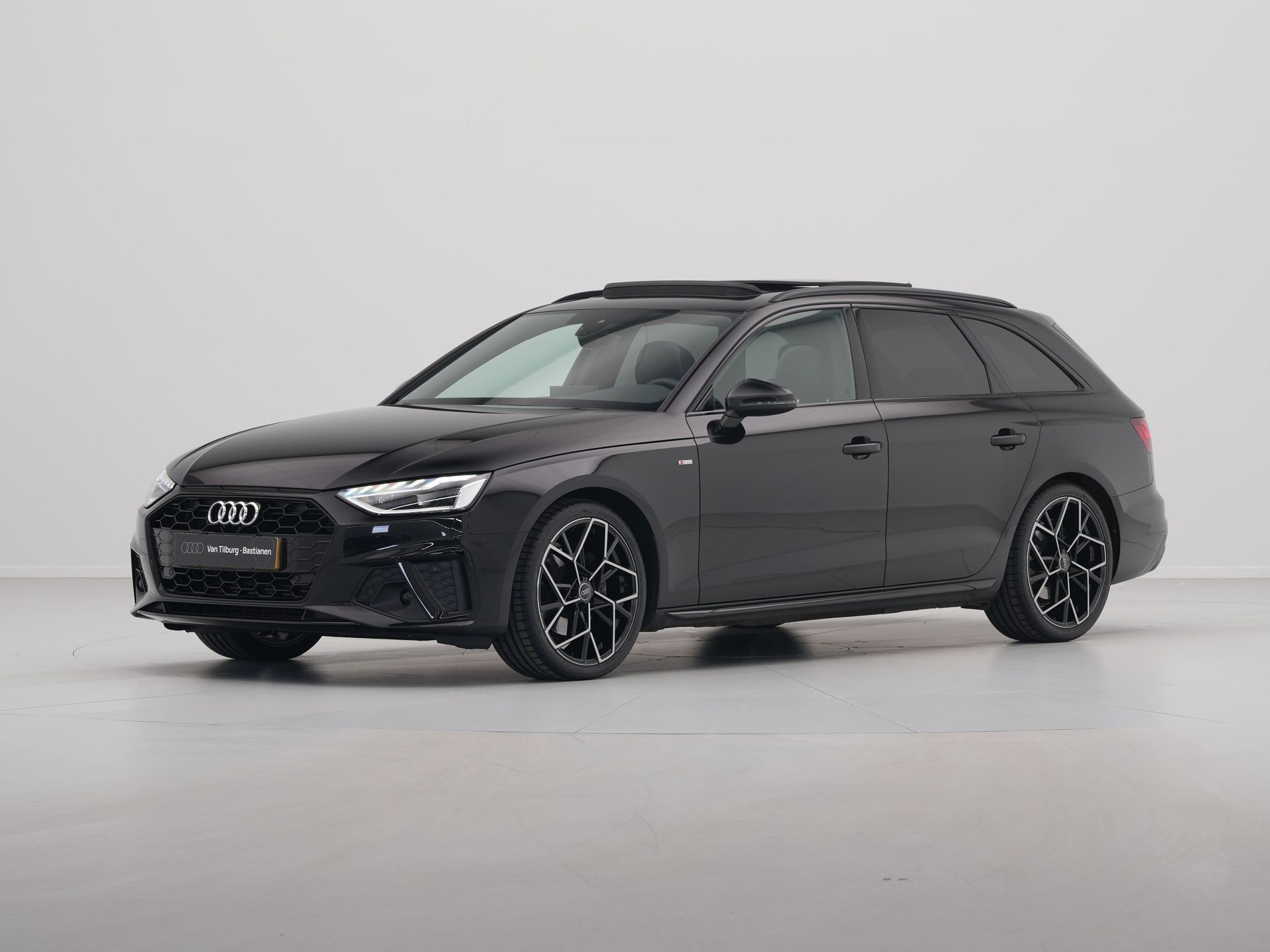 Audi - A4 Avant 35 TFSI 150pk S-Line edition - 2023
