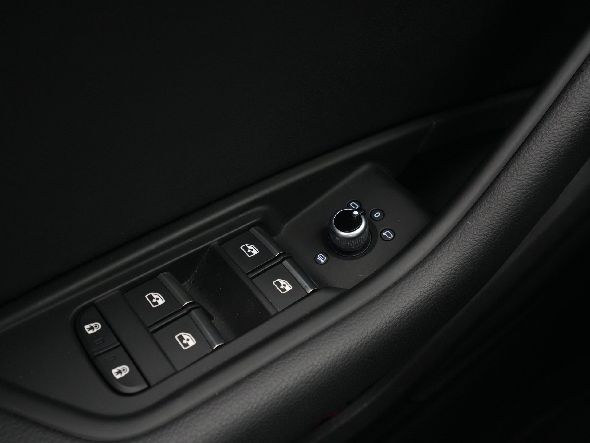 Audi - A4 Avant 35 TFSI 150pk S-Line edition - 2023
