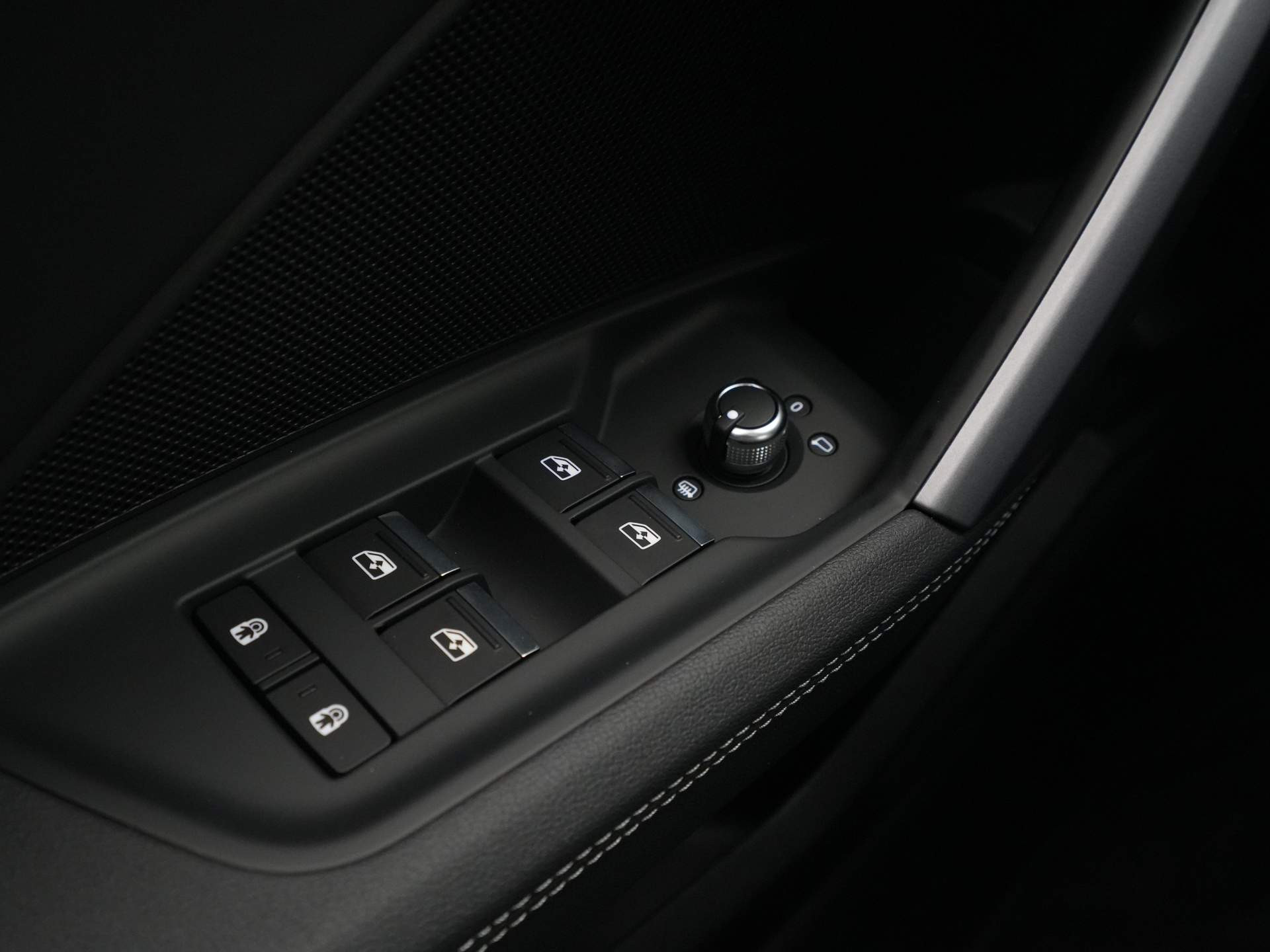 Audi - A3 Limousine 35 TFSI 150pk S-Line edition - 2025