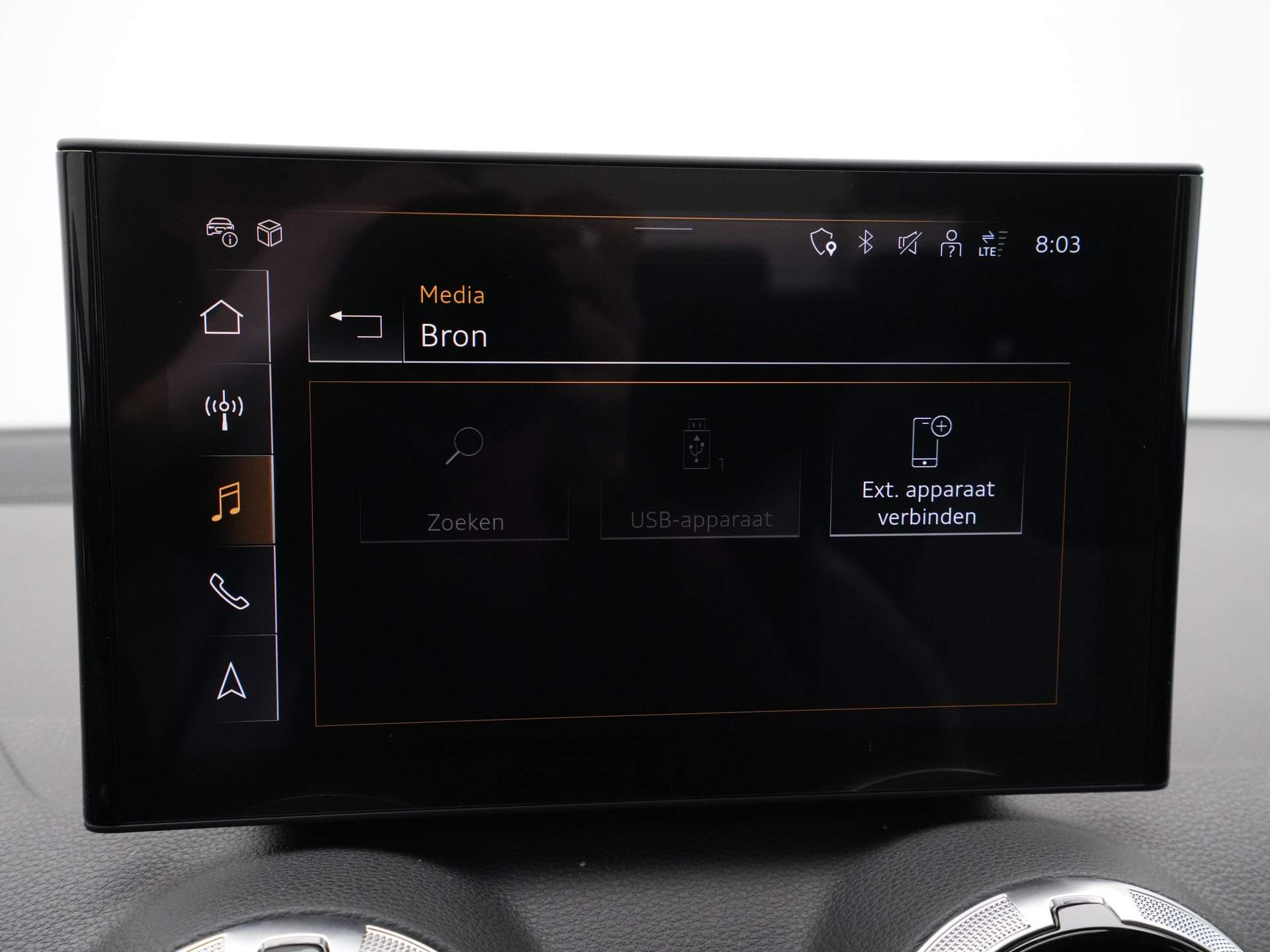 Audi - Q2 35 TFSI 150pk S-Line Edition - 2025