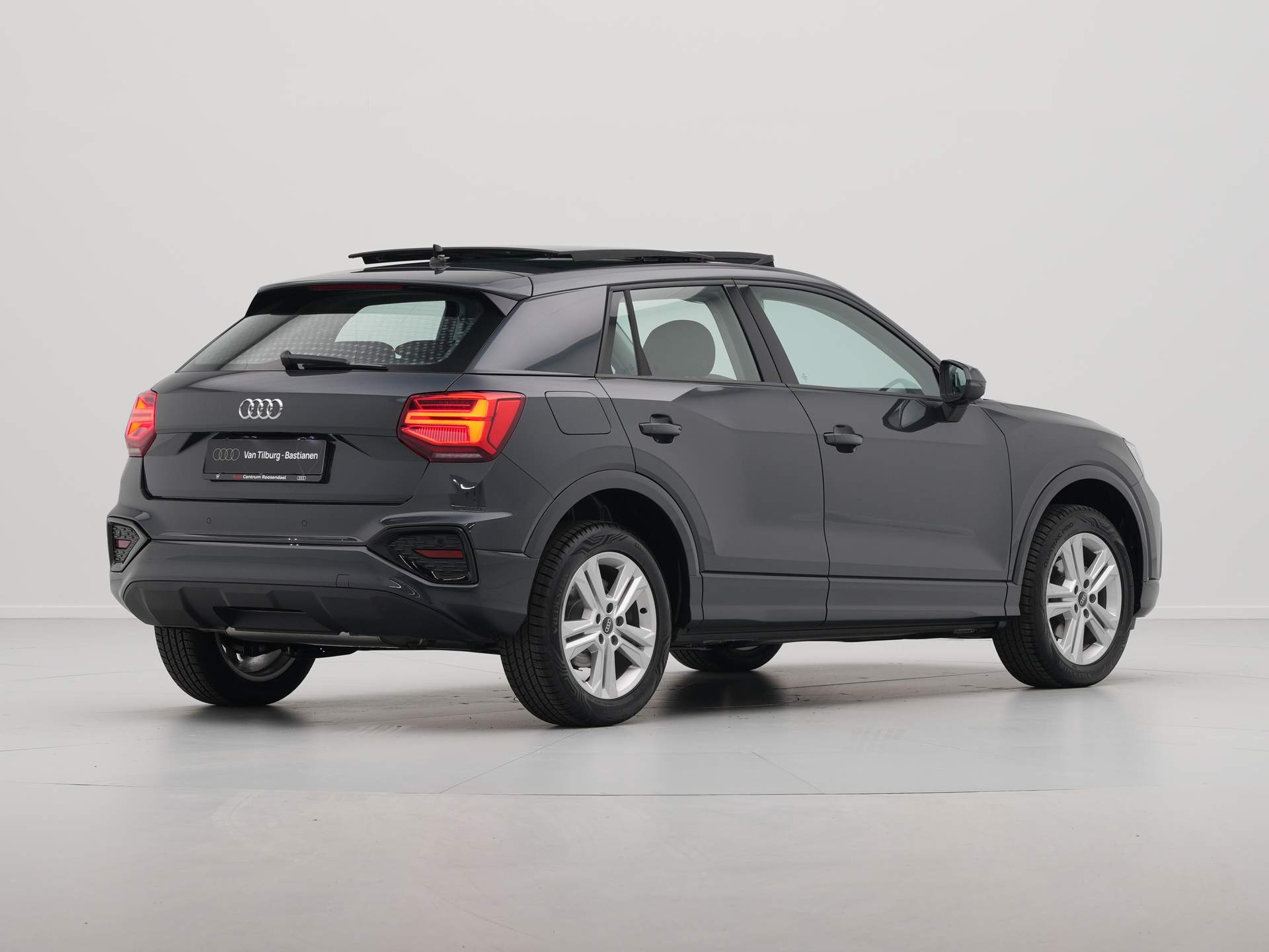 Audi - Q2 35 TFSI 150pk S-Line Edition - 2025