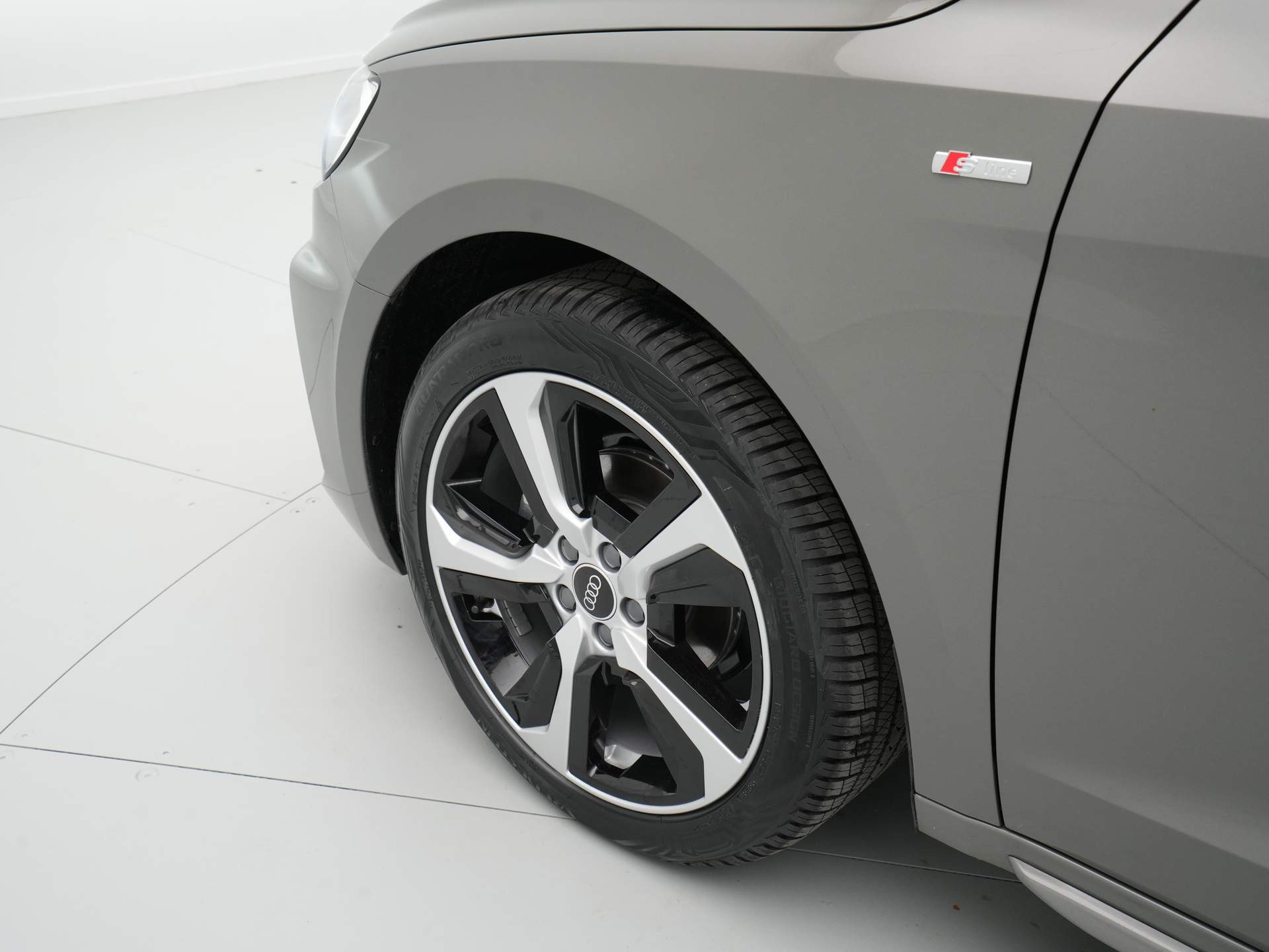 Audi - A1 Sportback 25 TFSI S-Line edition - 2025
