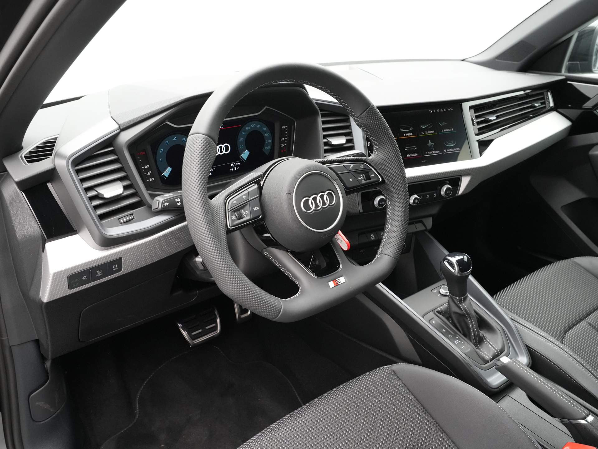 Audi - A1 Sportback 25 TFSI S-Line edition - 2024