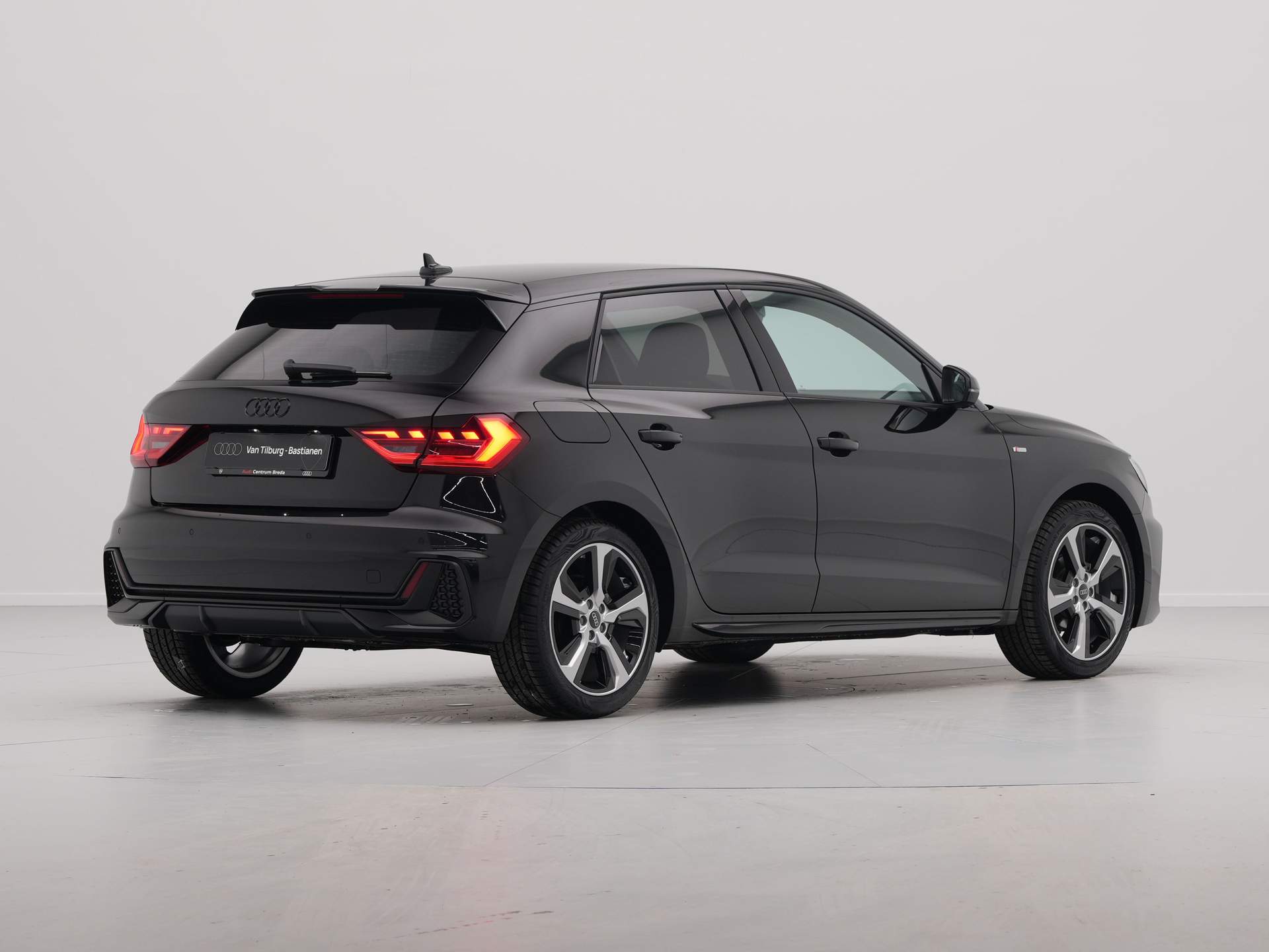 Audi - A1 Sportback 25 TFSI S-Line edition - 2024