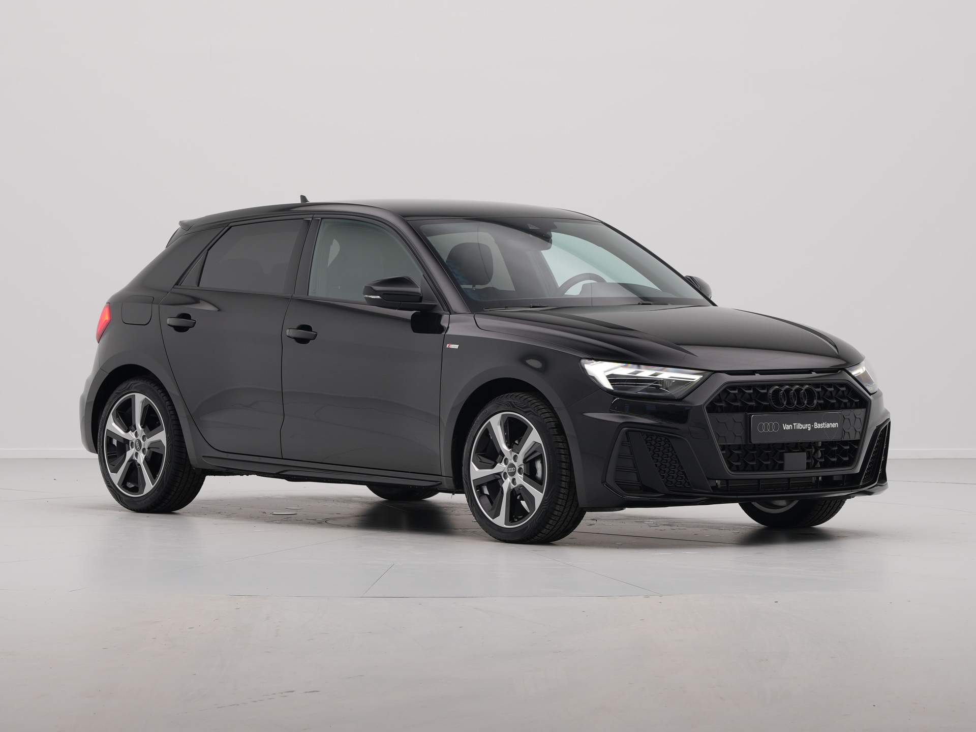 Audi - A1 Sportback 25 TFSI S-Line edition - 2024